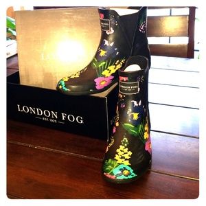 London fog rubber booties sz 7